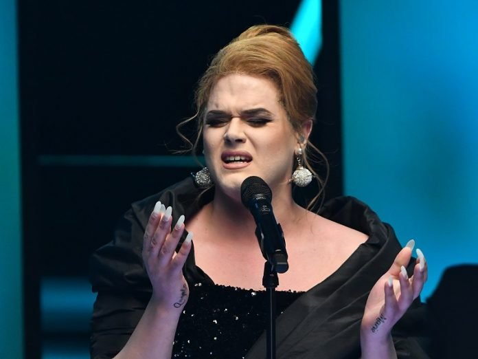Vavra Bence tökéleteset alakított Adele-ként a Sztárban sztár-ban